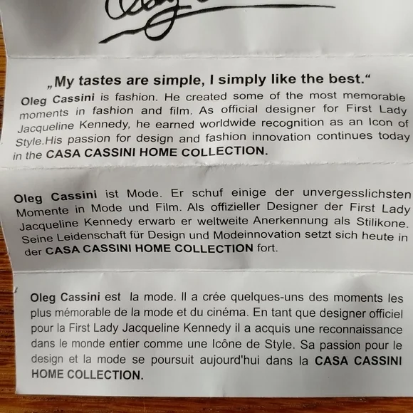 Stunning Oleg Cassini AQUA Blue DIAMOND Cut Crystal Paperweight - Picture 6 of 7